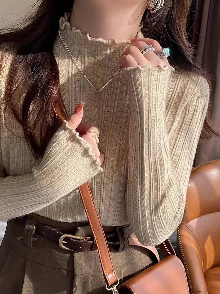 

White Base Layer Shirt Women's 2026 New Early Spring Inner Wear High-End Feel Half High Collar Knitted Sweater with Wooden Ed...