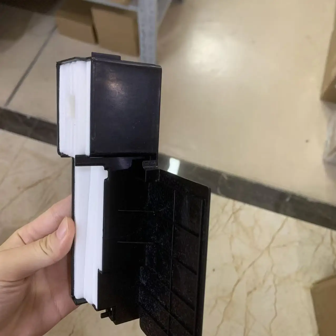 

1 шт. резервуар для губки для отработанных чернил для EPSON L111 L120 L130 L132 L211 L300 L301 L355 L220 L210 L110 L380 L365 L222 L360 L366 L310