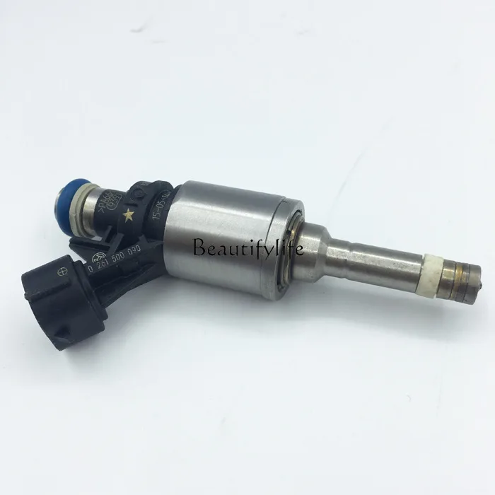 

Spot supply for direct injection fuel injector nozzle 16600-EZ30A