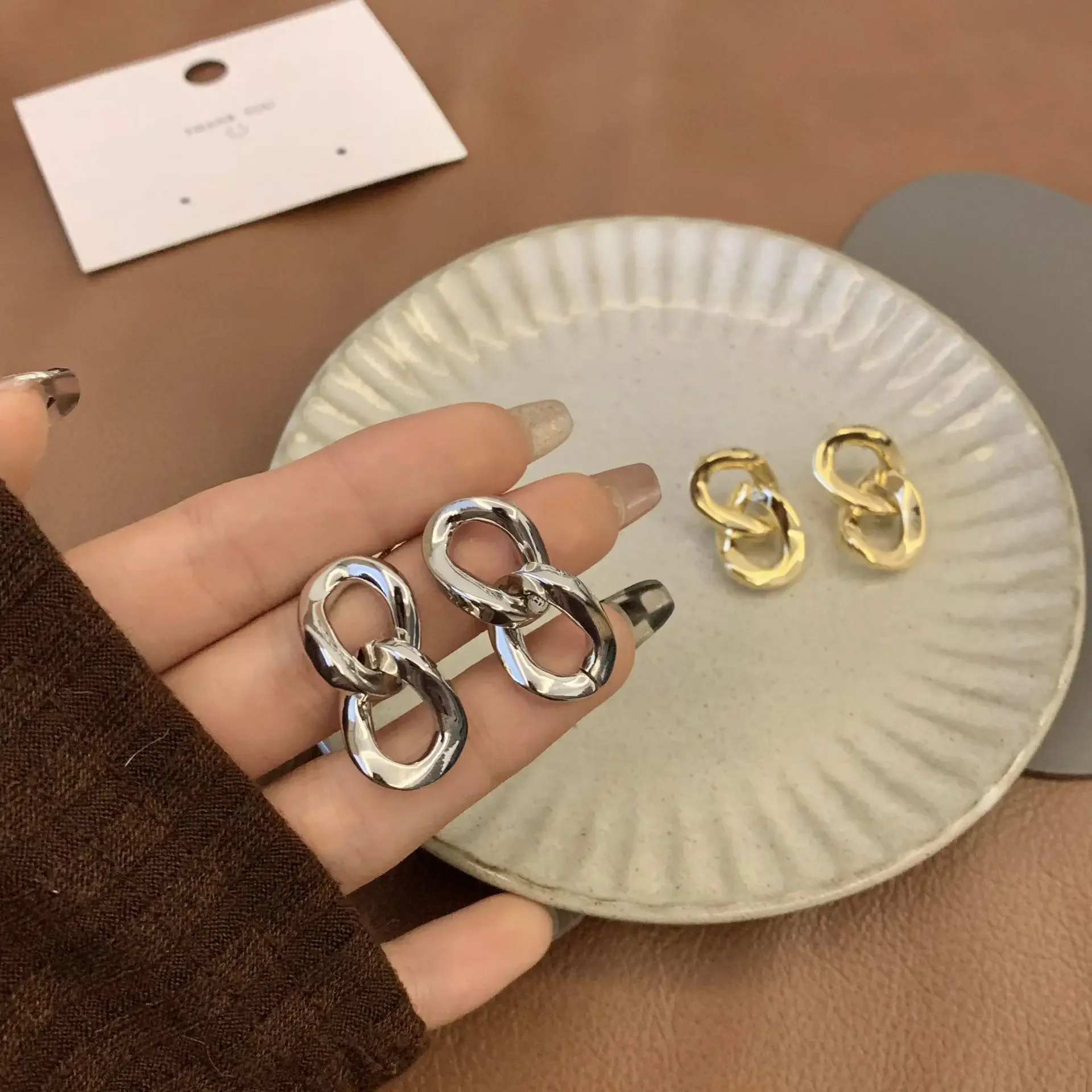 Korean TV Star Song Hye Kyo Temperament Double Circle Clip on Earrings No Piercing Gold Color Round Geometric Clip Earrings