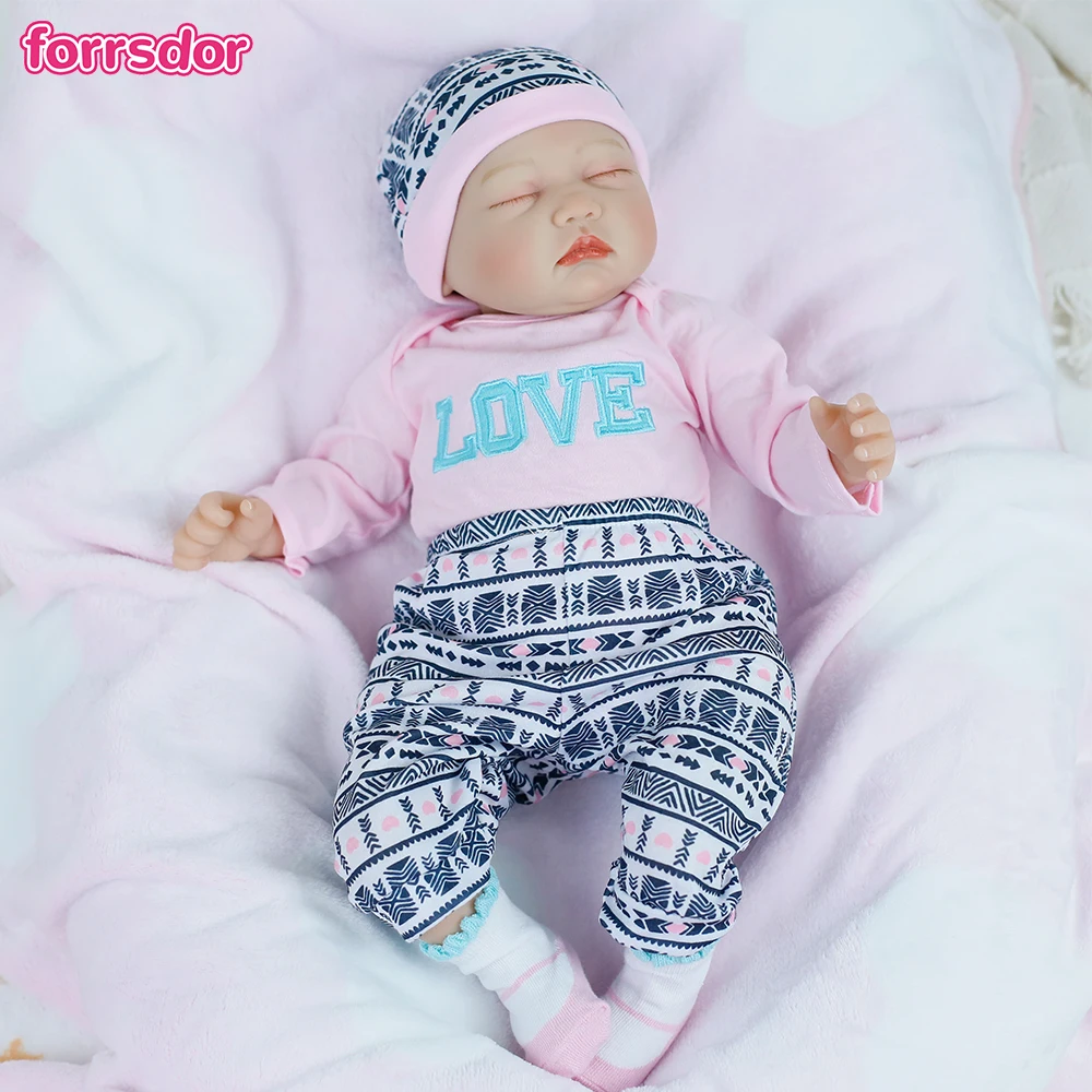 

55 см реалистичная готовая Bebe Reborn Спящая детская силиконовая виниловая ткань для новорожденных кукла для девочек игровые коврики подарки на день рождения и праздник