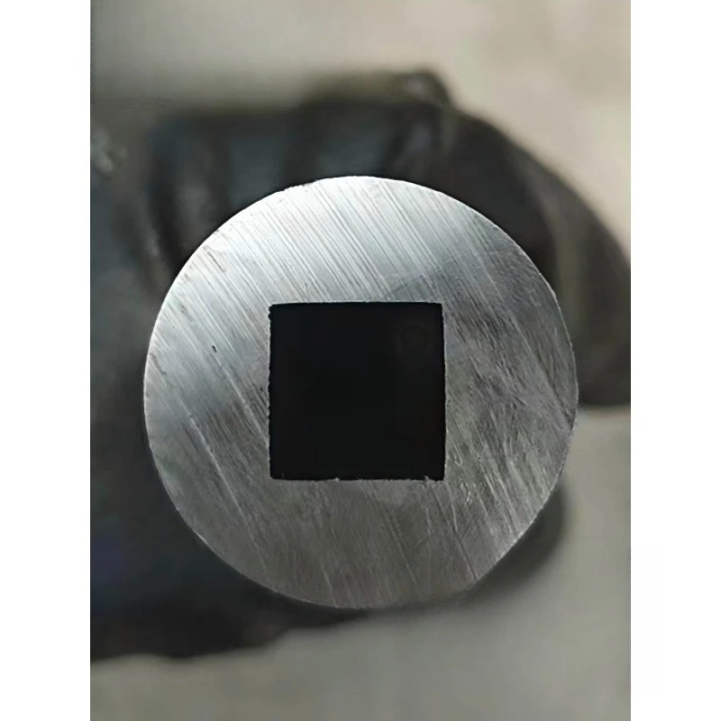 

Inner square steel pipe 20 cm long, carbon steel outer circle inner four corners inner four sides square hole