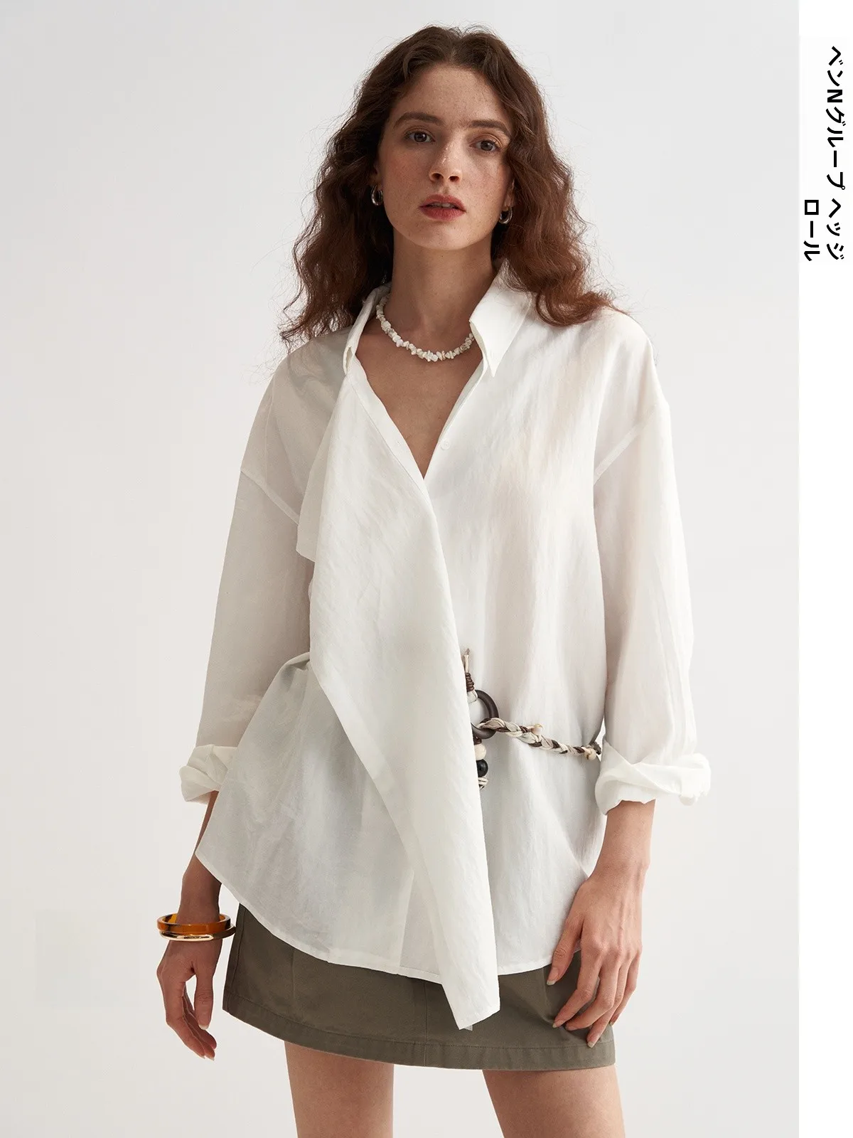 

Женская рубашка Hedgeroll с длинными рукавами, свободного кроя, с асимметричной застежкой на пуговицах, рюшами по низу и деконструированным дизайном пояса ручной работы