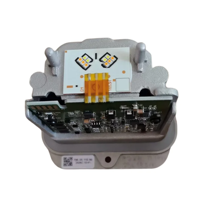 Suitable for Vauxhall Astra K LED Angel Eyes DRL Module Turn Signal Light Module 7960511099 39158021 view 3