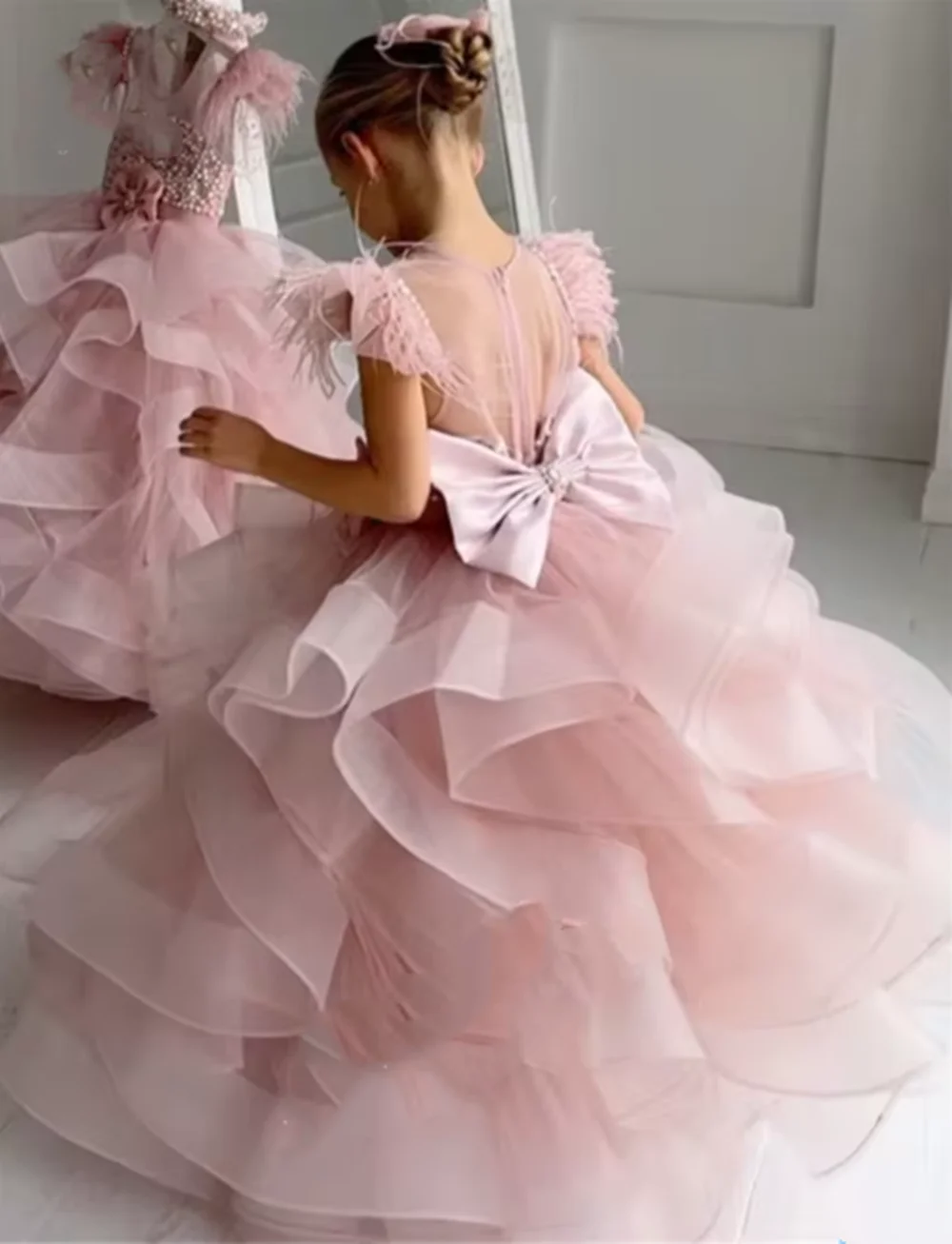 Pink Ruffles Feather Pearls Elegance Flower Girl Dress with Bow Puffy Wedding Princess Baby Birthday Prom Gown for Girls