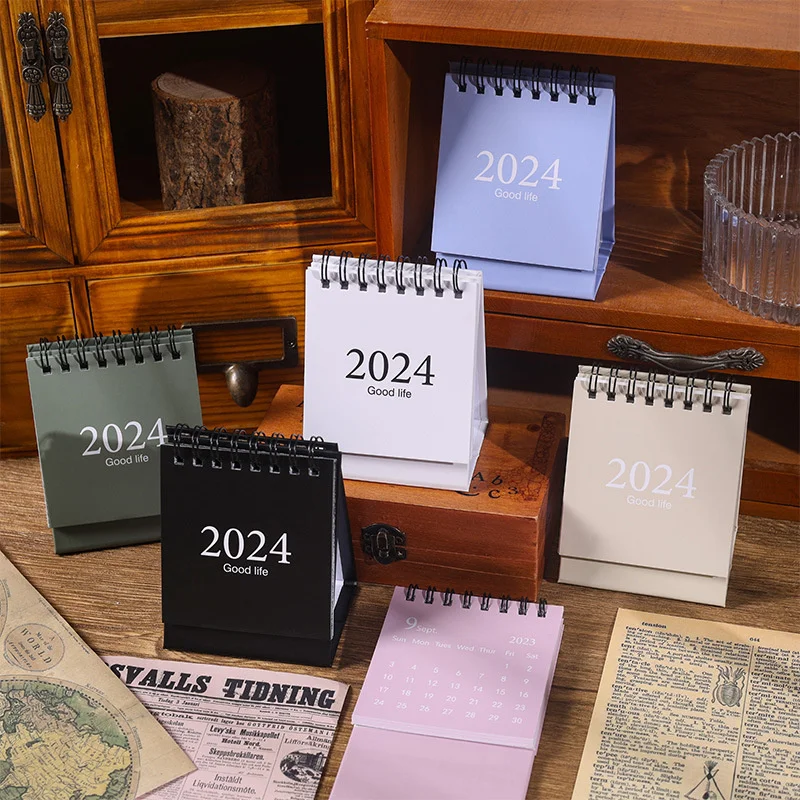 2023.8-2024.12 Mini Desktop Calendar Solid Color Paper Desk Calendar