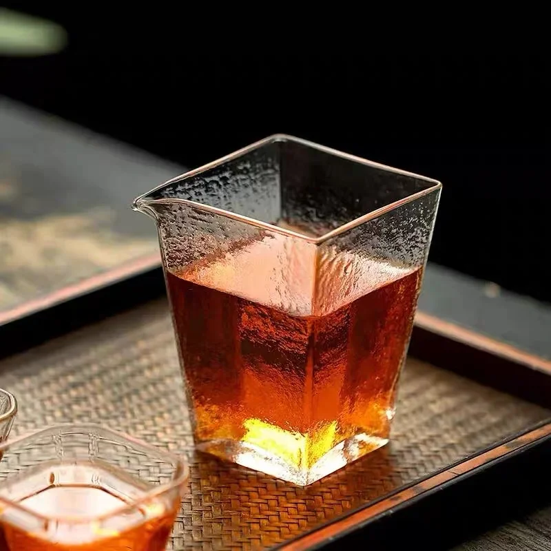 150ml Hammer Square Heat Resistant Glass Fair Cup Tea Server Chahai Teacup Tea Divider Kung Fu Tea Set Teaware Accessories