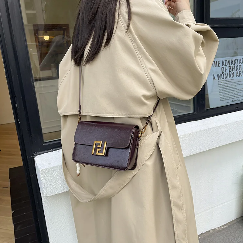 

2025 Fall Suede Underarm Bag for Women Vintage Adjustable Crossbody Strap Shoulder Purse with Top Handle Work Commute Essential
