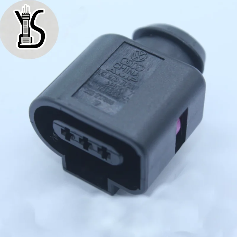 

10PCS Original Genuine Connector 1717888-1 For 1J0973703 Car Smart Electronic Devices