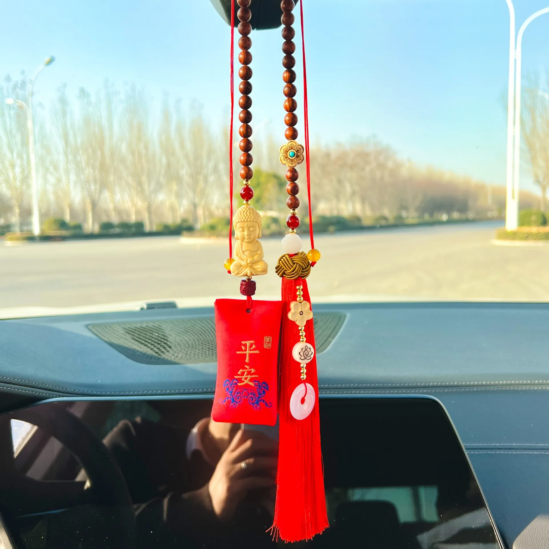 

Chinese Style Boxwood Safe Small Buddha Car Pendant Sachet Car Interior Rearview Mirror Pendant Decoration Original Car Pendant