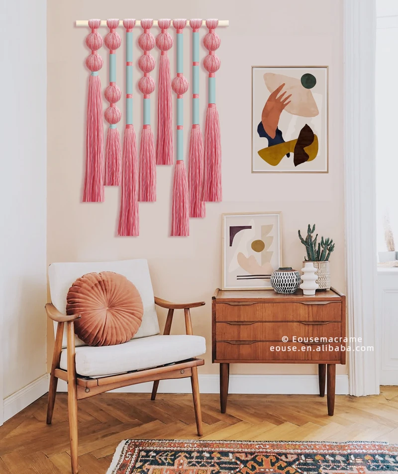 

New Design Customized Pink Macrame Boho Ball Wall Hanging Decors Handcraft Home Decorations