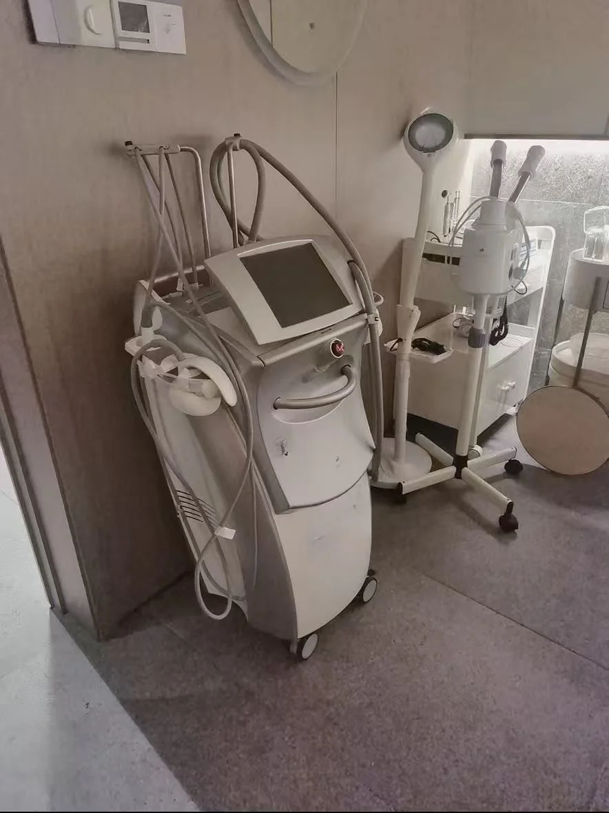 Actimel Venus Legacy Vacuum Slimming Equipment, Skin Tightening,Cellulite Removal, Skin Lifting, SPA Device for Salon