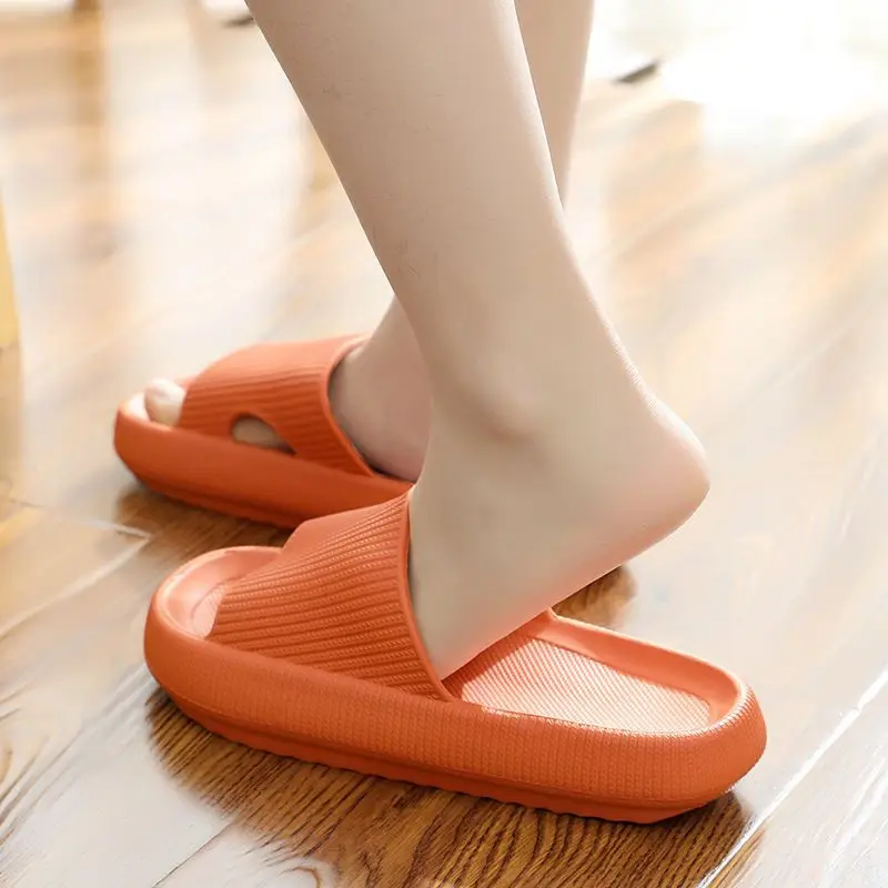 New Design Anti-Slip House Slippers for Living Room Bathroom  Couple Super Soft Thick-soled  EVA Slippers for Outdoor Wear image 3