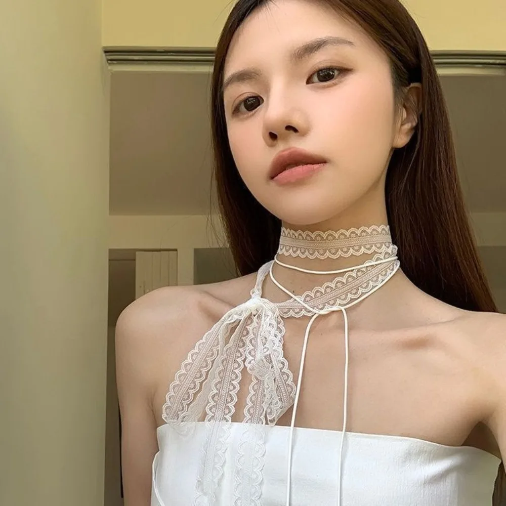 

Лидер продаж, многослойный корейский белый кружевной шейный ремешок на шею, ценный женский нишевый узкий длинный шелковый шарф с лентой