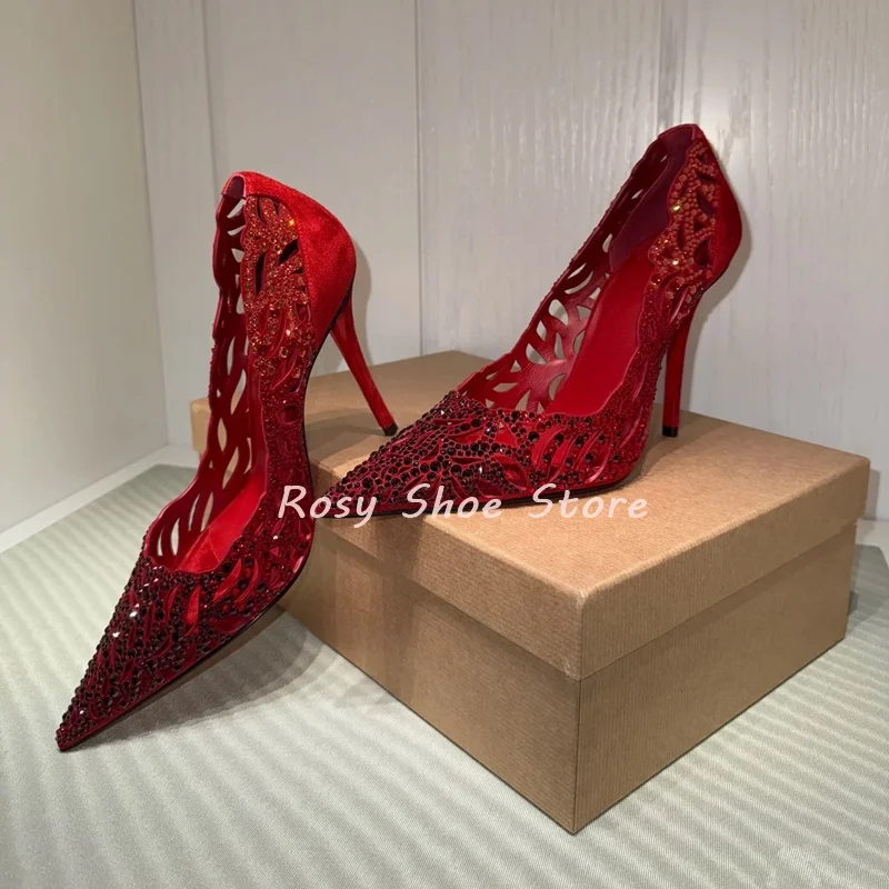 

Gorgeous Diamond Inlaid Perforated Upper Design Luxury Pumps Sexy Point Toe Sparkling Stiletto Pumps Christmas Celebration Shoes