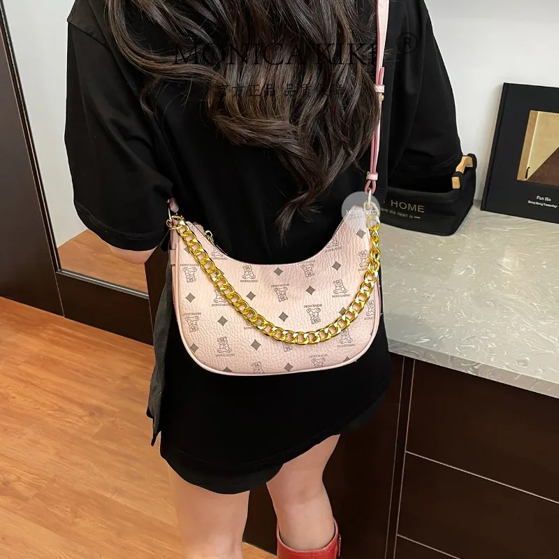 

Stylish Women's Luxury Leather Crossbody Bag Elegant Classic Designer Shoulder Tote For Everyday Outfits