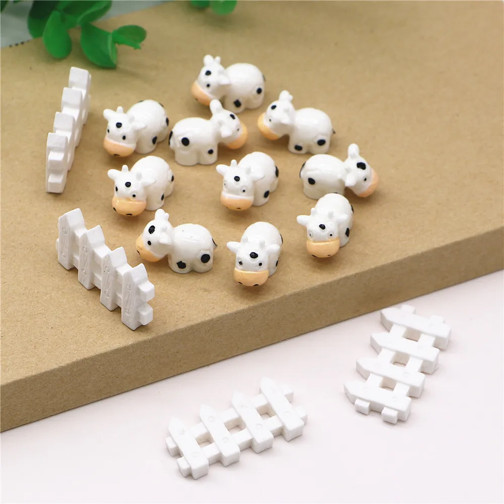 10pcs Kawaii Mini Resin Cow/Fence Figurines Miniatures DIY Home Garden Decoration Accessories