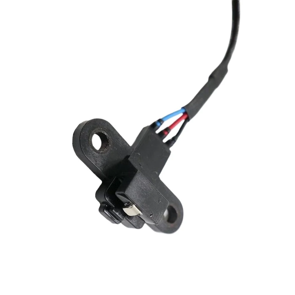 J5T25178 MR507743 Crankshaft Position Sensor for Mitsubishi For L300 1986-2013 Direct Replacement and Play Installation