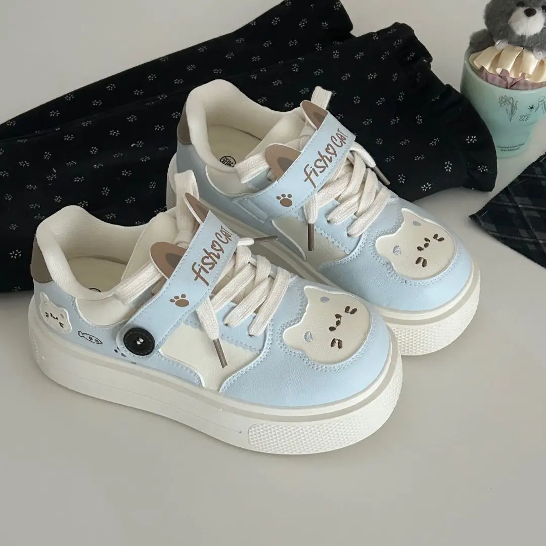 New Platform Cat Sneakers Women's Leatherette Sports Shoes Niche Kitty Paw Trainers Teen Girls Chunky Athletic Skate Shoes Woman view 3