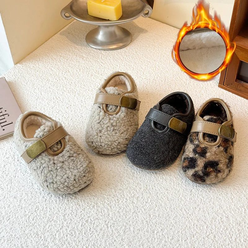 

Girls Casual Shoes Suede Warm Kids Princess Shoes Cotton Comfortable 2026 New Fashion Children Flat Shoes Versatile Soft Bottom