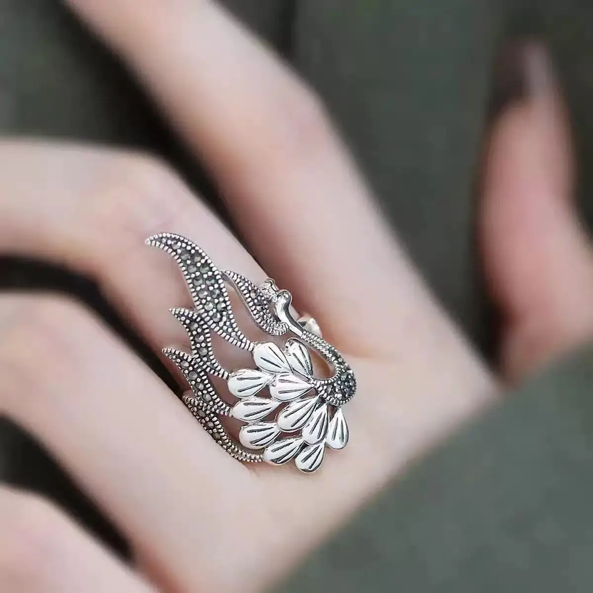 Ethnic Style Peacock Ring Women Jewelry Vintage Hollow Peacock Screen Ring For Lady Party Accessories Open Size