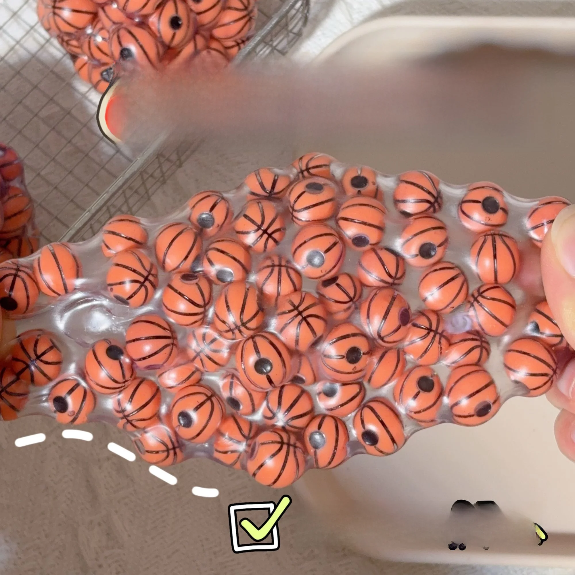 Creative Baskeall Str Relief Toy Handmade Basketball Craft Balls Loud Ball Fun Plaything Noisy Balls Squeeze Stress Relief Toys