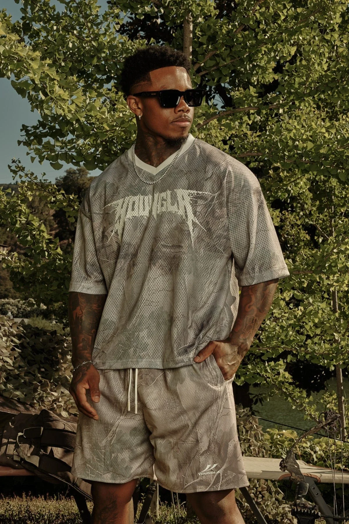 

Summer new YA Trendy Brand Super Large T-shirt Men Sports Fitness Quick drying Breathable Large Mesh Printed Short Sleeve Top