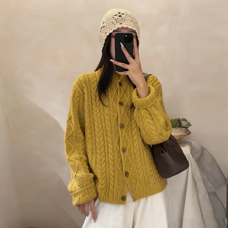 

European high neck cashmere cardigan women's autumn and winter thick sweater 100% wool knitted sweater hot selling women's top