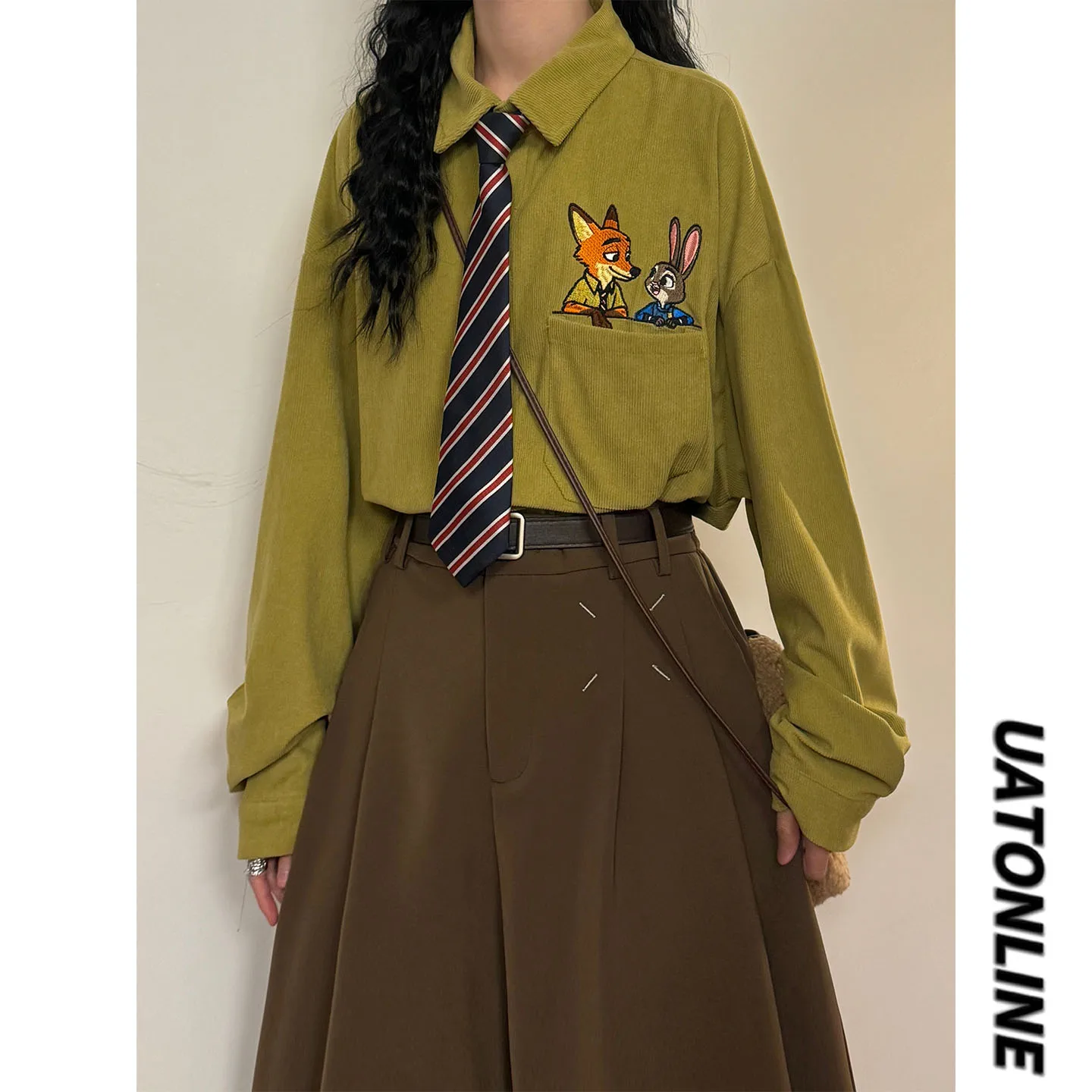 

UATONLINE2026 Весенняя женская рубашка из вельвета с вышивкой в американском ретро-стиле, с длинным рукавом, модная, в уличном стиле, свободного кроя