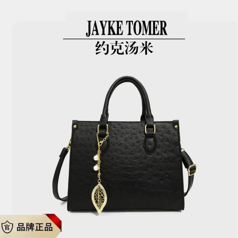 

Famous Designer Women's Leather Handbag Shoulder Bag Crossbody Versatile Popular Classic Elegant Luxury Brand