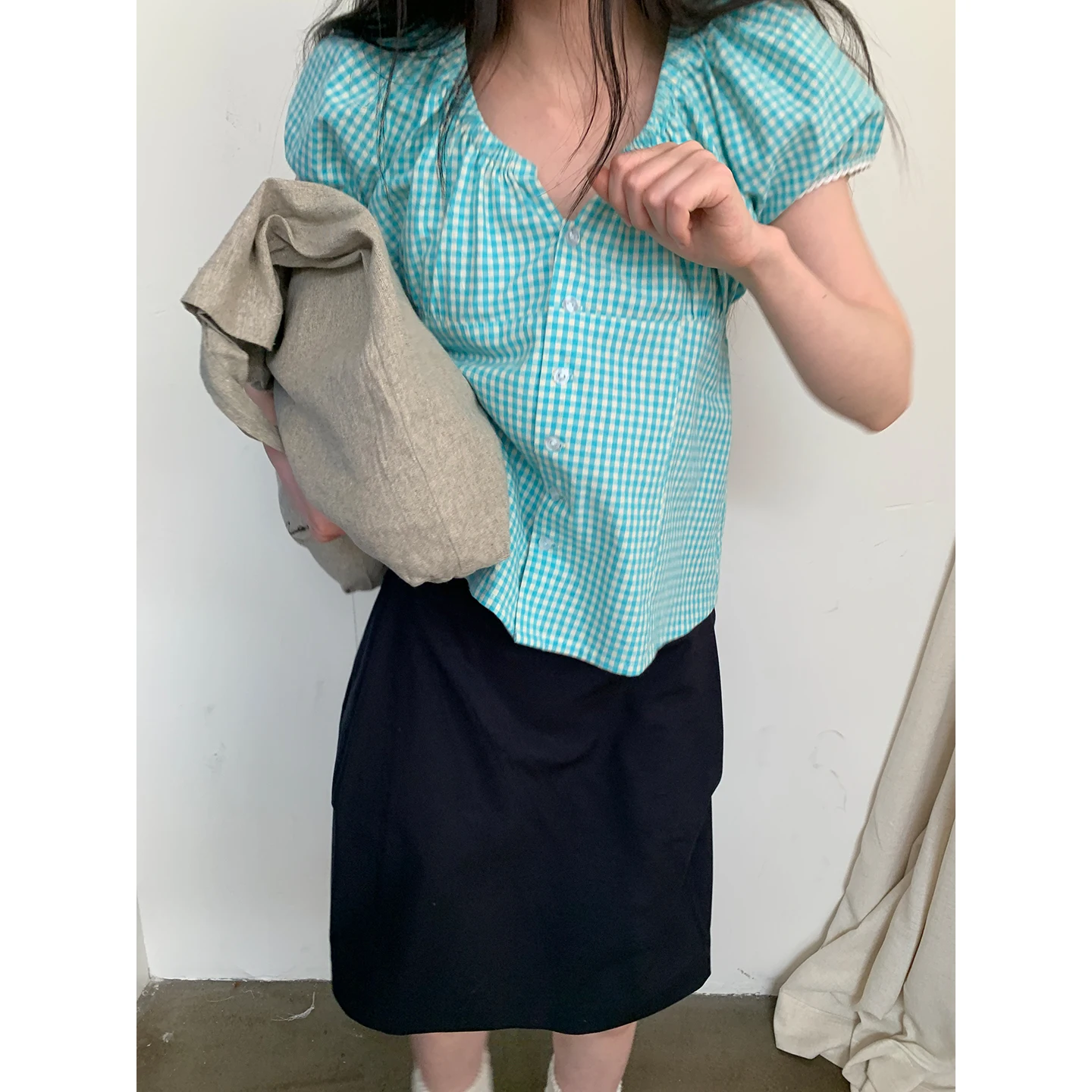 

Design Sensation Retro Plaid Short Sleeve Women's Shirt Slimming Versatile Inner Wear Top Spring Summer Fashion Ladies' Premium