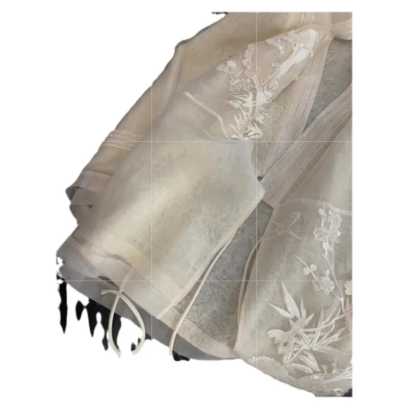 New Chinese Style Embroidery Shirt Women's Mesh Fairy Gentle Style 2025 New Gentleman's Feelings Top V-neck Pattern