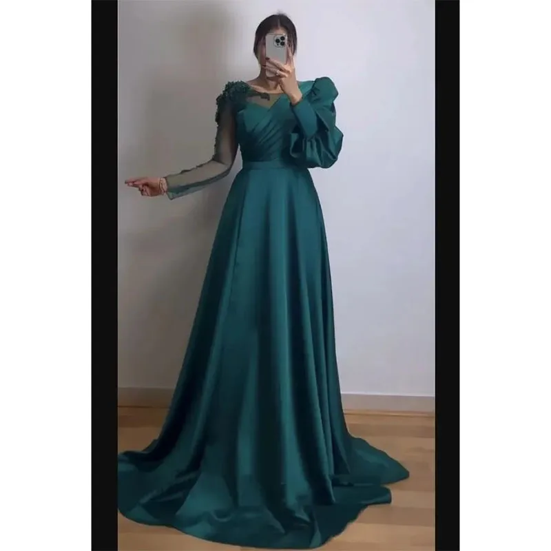 

Dark Green Muslim Evening Dresses Appliques Beaded flowers Long Sleeves A-Line Arabic Prom Gown For Party robe de soiree