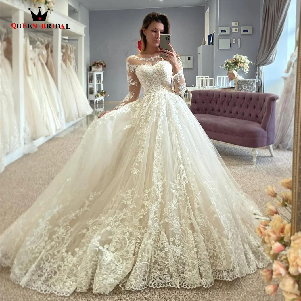 

Luxury Ball Gown Puffy Weddding Dresse Full Sleeves Tulle Lace Crystal Beaded 2023 Fashion Formal Bridal Gowns SD56