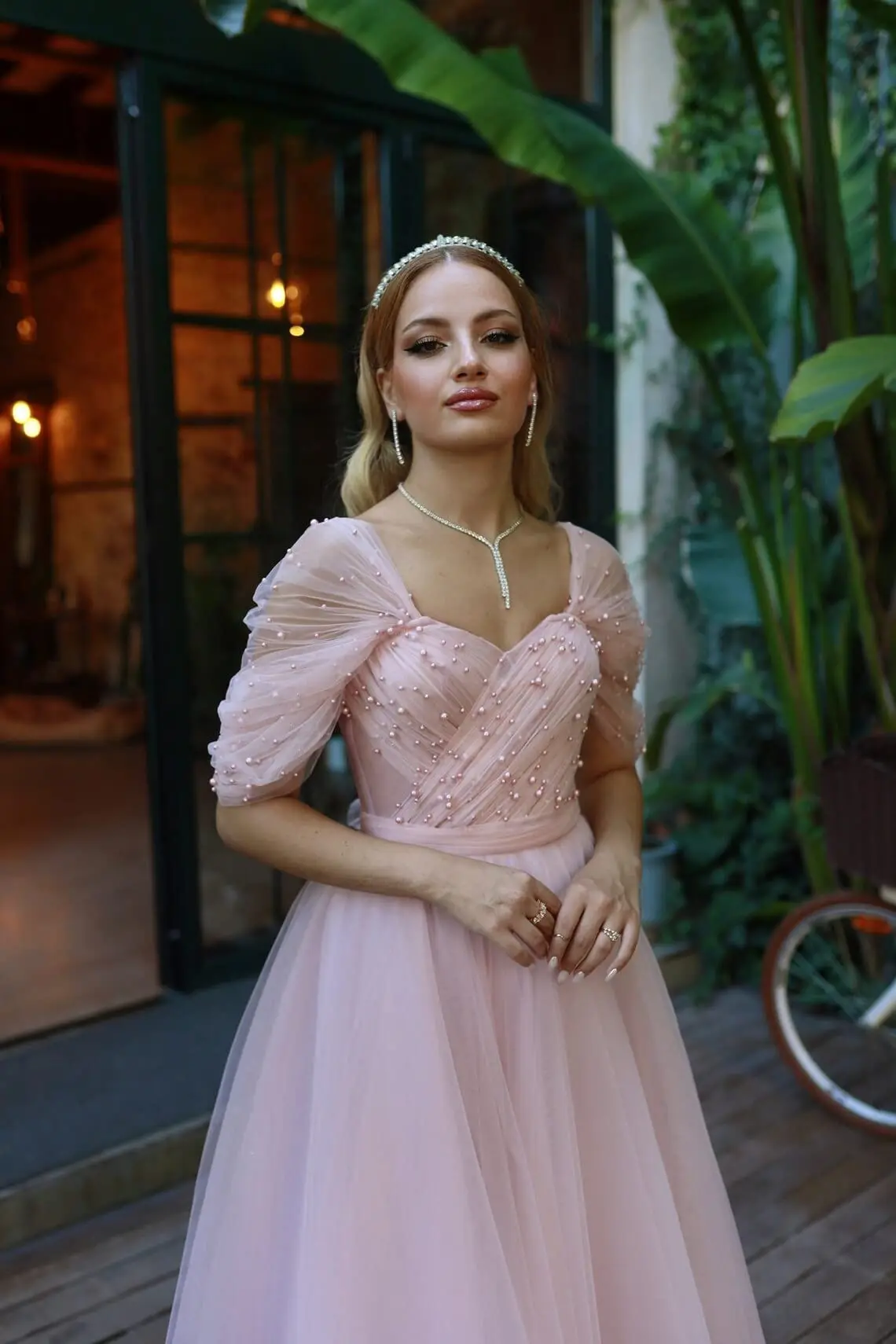 2024 Tulle Tea Length Prom Dresses Women's Off Shoulder Prom Dresses Teen Sweetheart Beaded Puffy Princess Dress فساتين سهرة