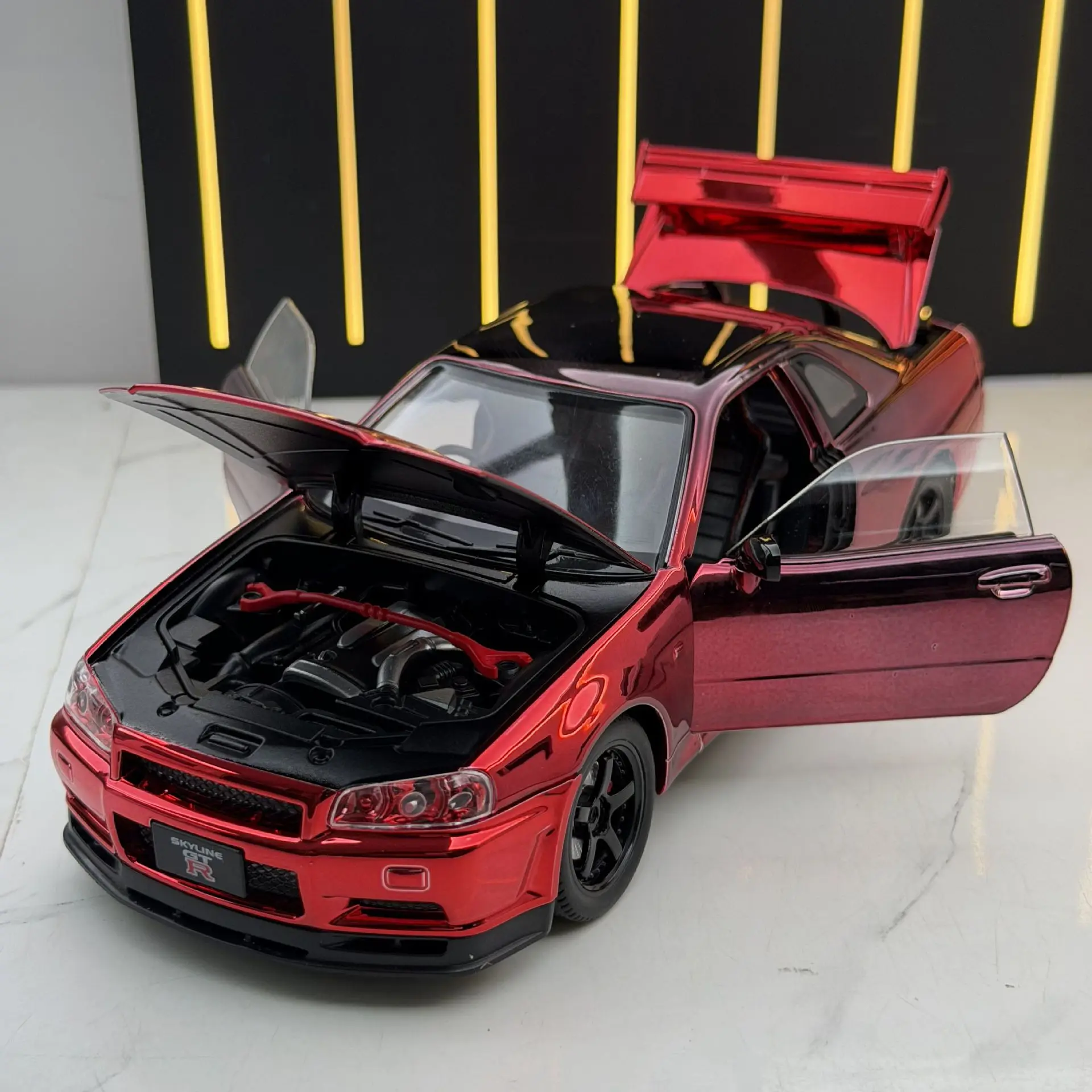 

1:24 GTR R34 спортивный автомобиль, литая под давлением модель автомобиля, коллекция украшений, звуковые и световые игрушки для мальчиков, подарок для парня, игрушки