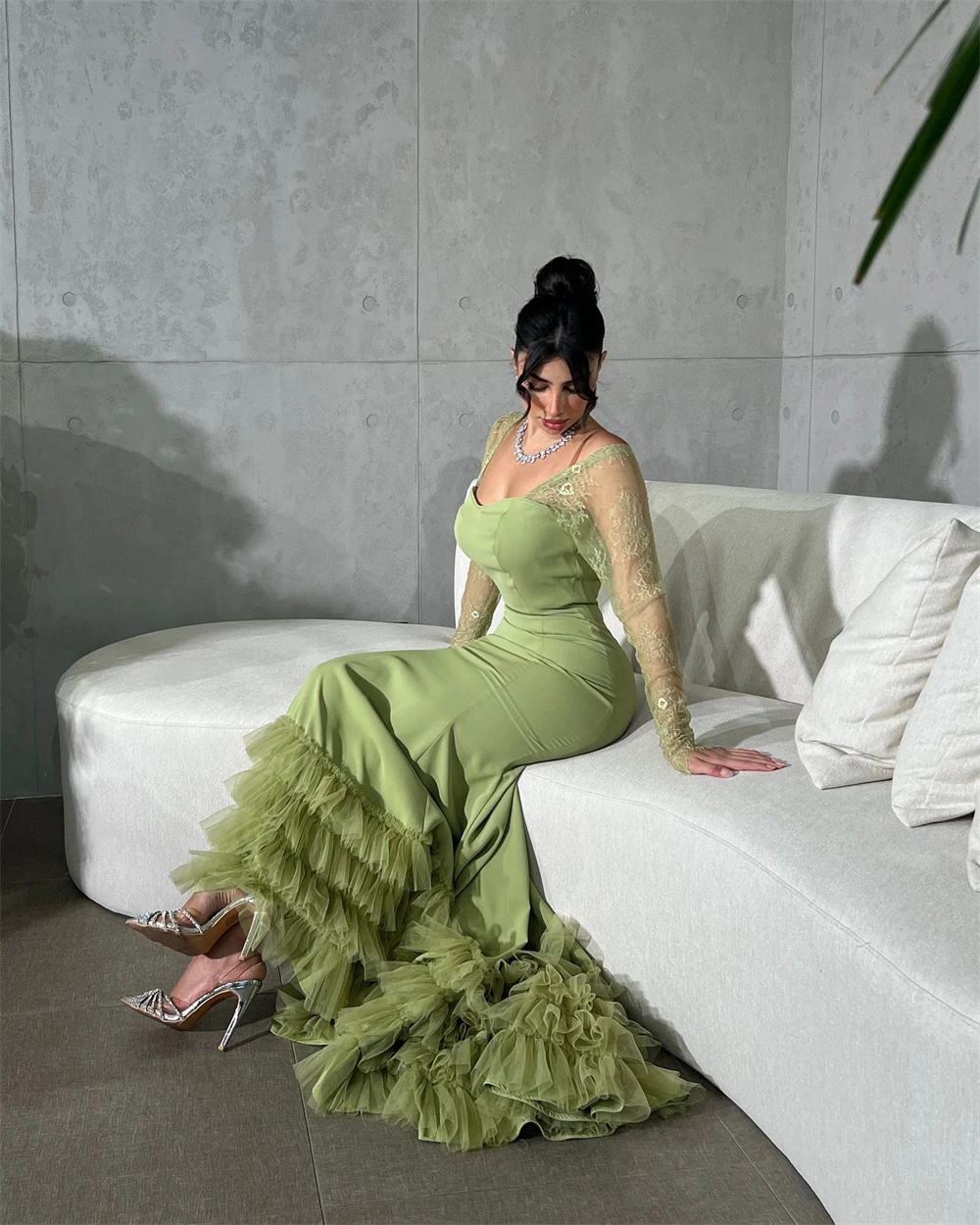 Robe de soirée de forme sirène, personnalisée, élégante, manches longues, Jersey vert, avec traîne Court, fermeture éclair au dos, robe de célébrité