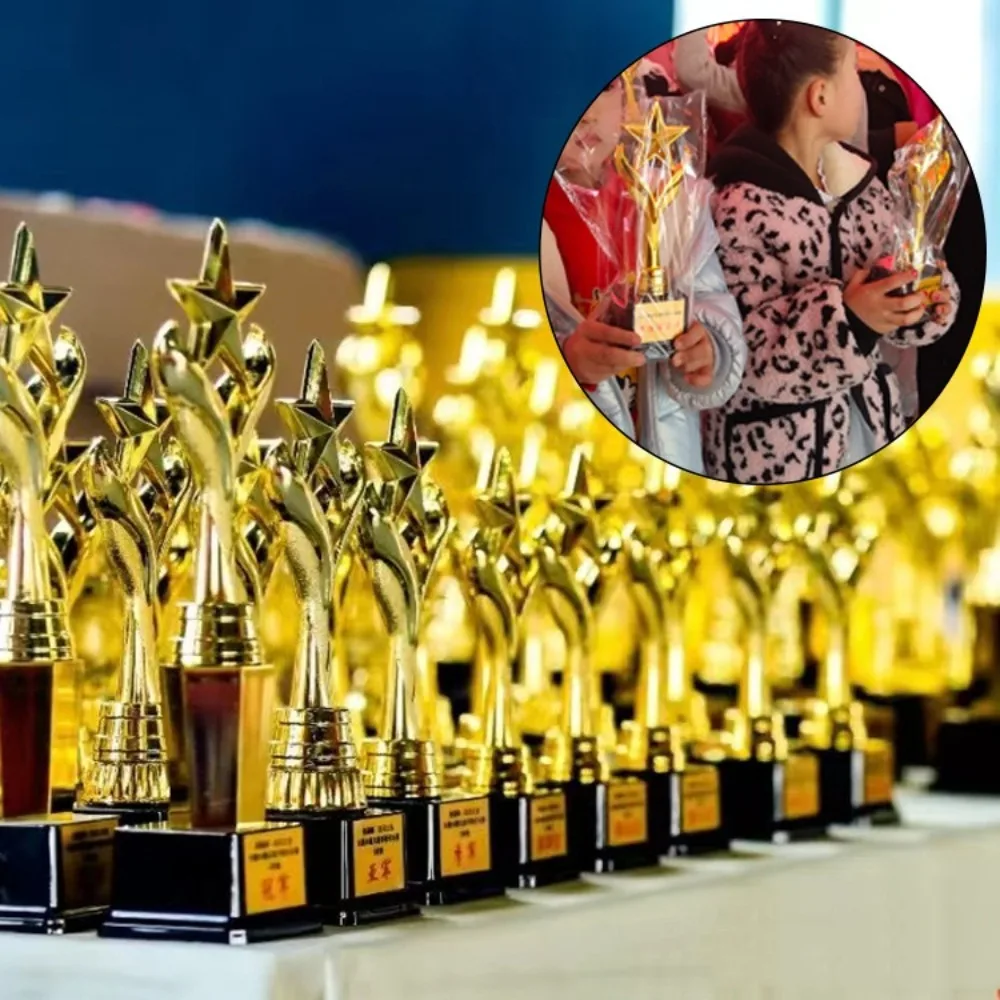 Golden Award Trophy Star Plastic Reward Prize Cup Craft Souvenirs Figurines Winner Award Trophy Children's Performances Award