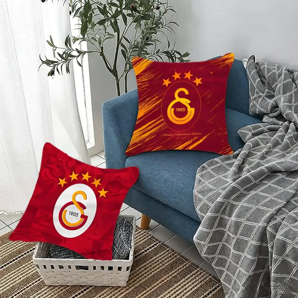 Competitive Sports-Club G-Galatasaray Sports Club Cushion Cover Fluffy velvet Nordic style plush Living room sofa decorative