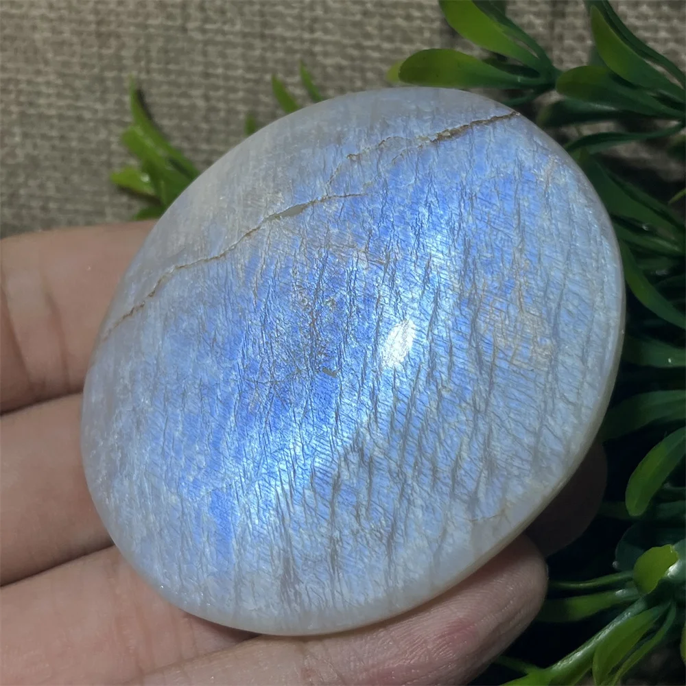 Natural Palm White Moonstone Crystal Glisten Stone Beauty Quartz Spiritual Reiki Minerals Healing Stripe Home Decoration view 2