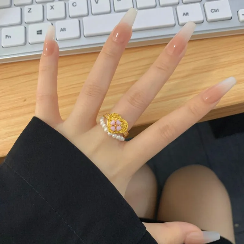 خاتم حب ذهبي جديد على الطراز الصيني، خاتم مزاج رومانسي متخصص للنساء، فاخر وخفيف الوزن وإحساس راقي، صديقتك