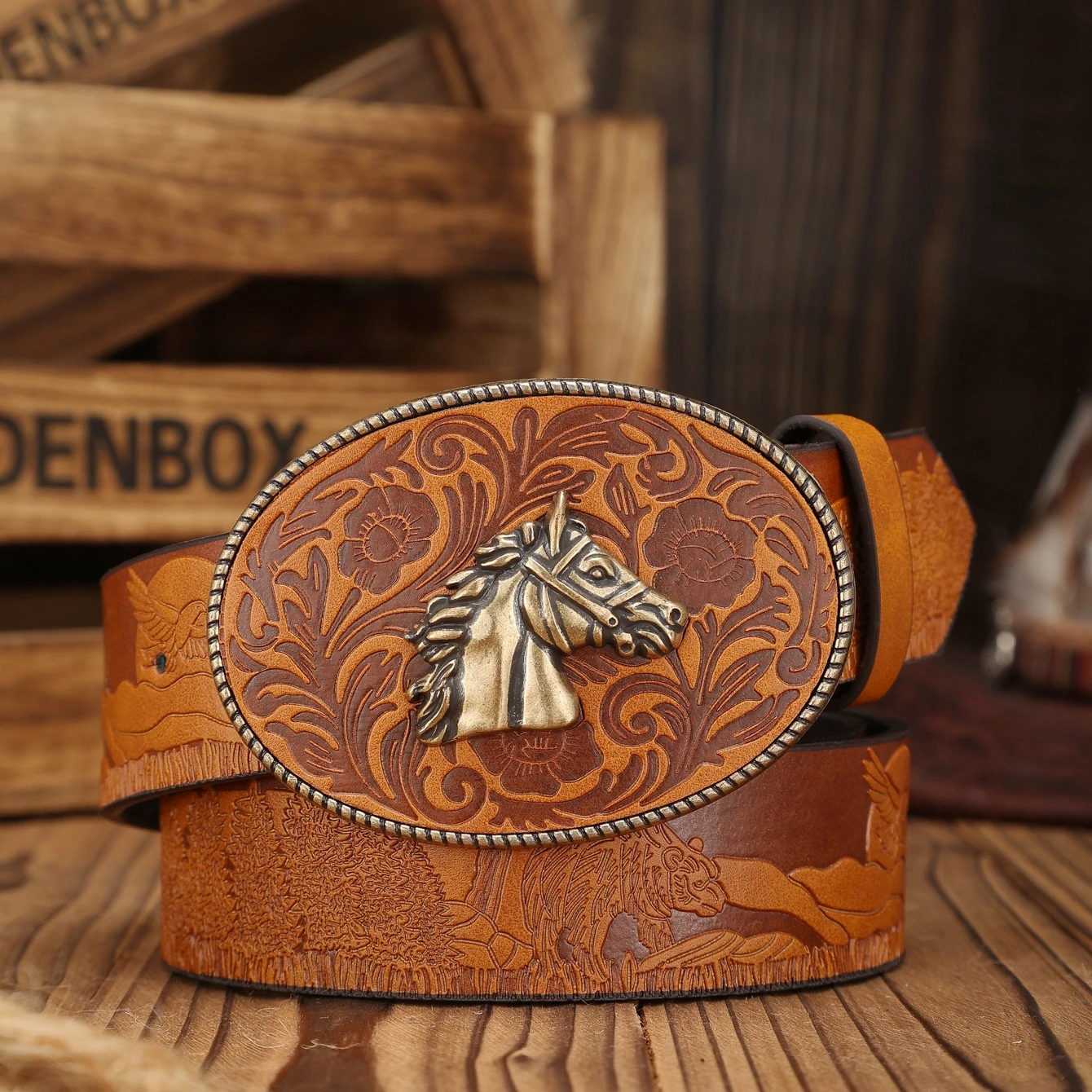 Ein Western-Schnallengürtel aus PU-Leder, geeignet für Männer und Frauen, ein einzigartiger und retro-brauner Gürtel (mit perforierten Nieten) – Detail 2