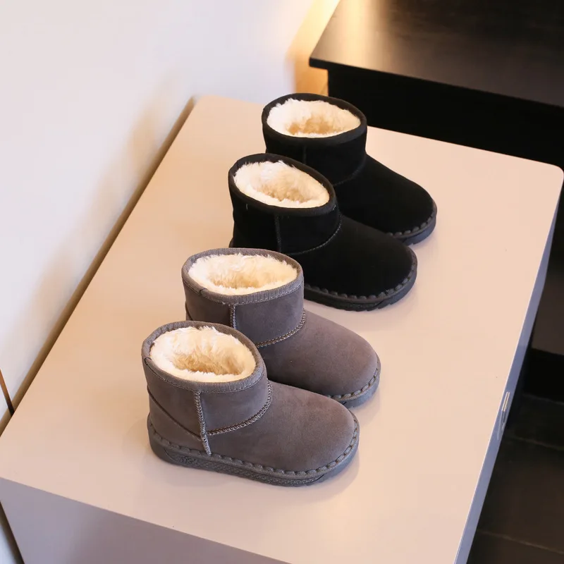 Children's snow boots for boys and girls in winter set of short boots suede cotton shoes plush insulation shoes snow boots view 2