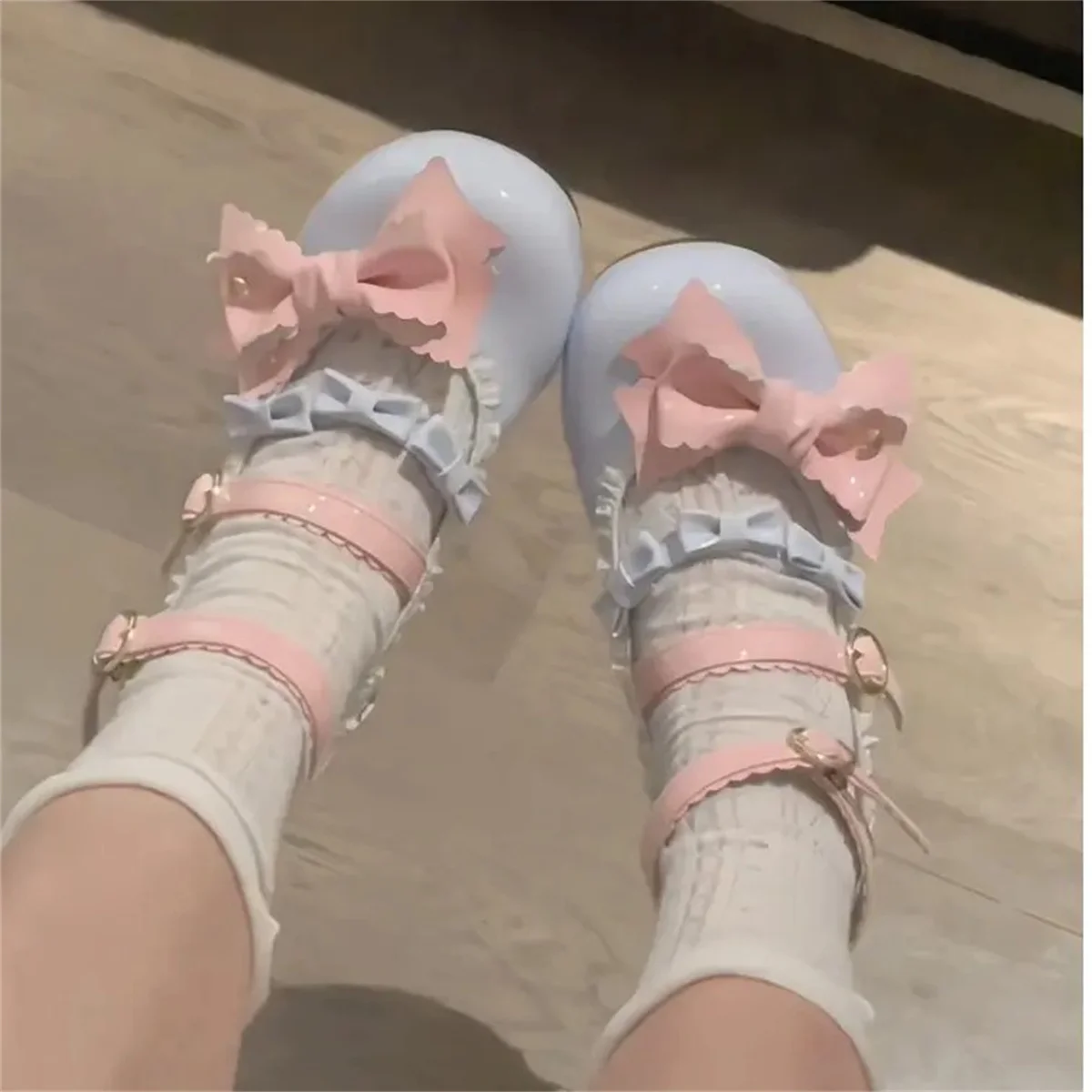 Zapatos de tacón bajo de PU de estilo universitario japonés Lolita para niñas, zapatos Kawaii de cabeza redonda, lazo de punto de amor, lindo dulce Mary Jane Loli, 3-5cm