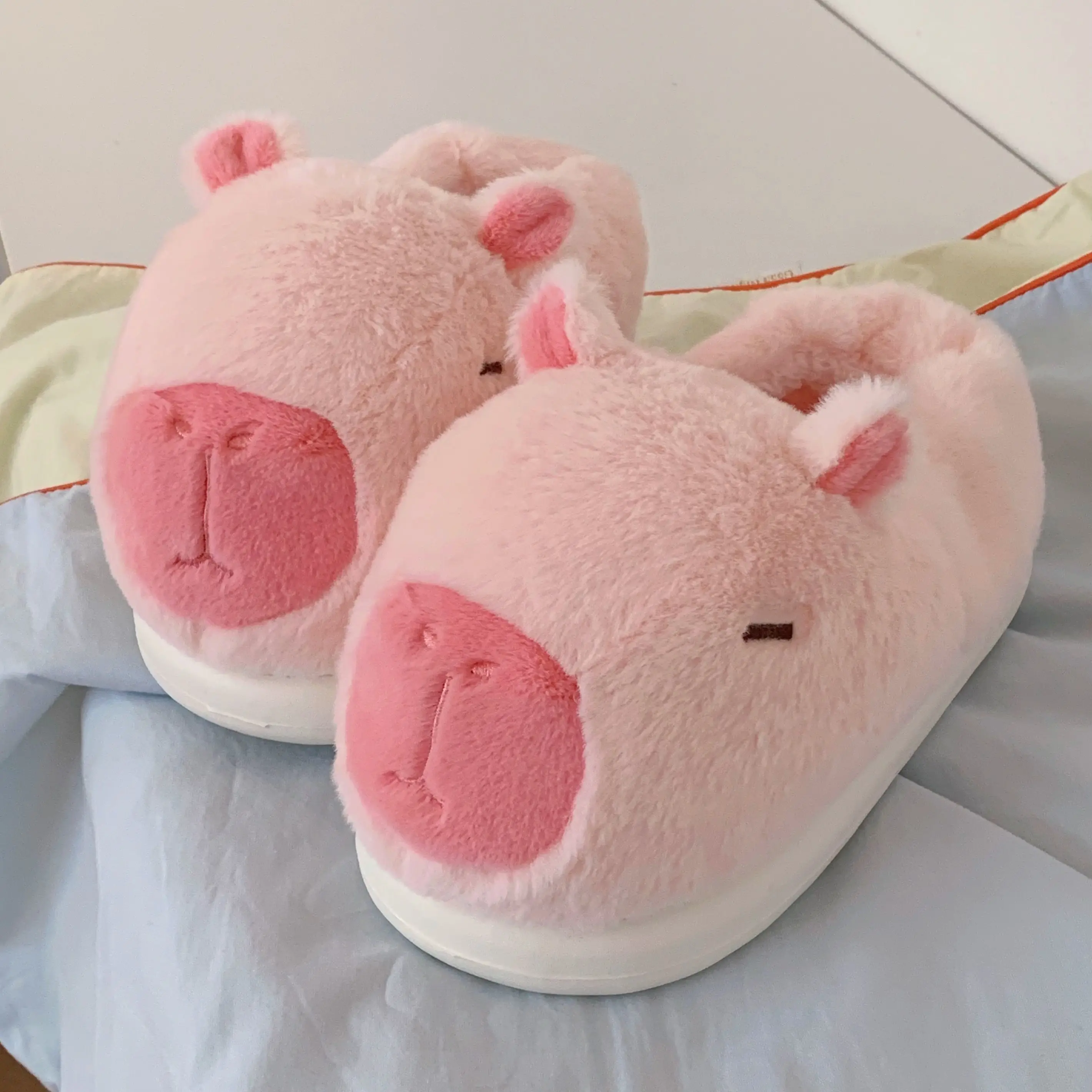 Winter Warm stereoscopic capybara Shoes Women Cartoon Plush Slippers Thick Furry Ankle Wrap Men Lady Couple Home Cotton Shoes