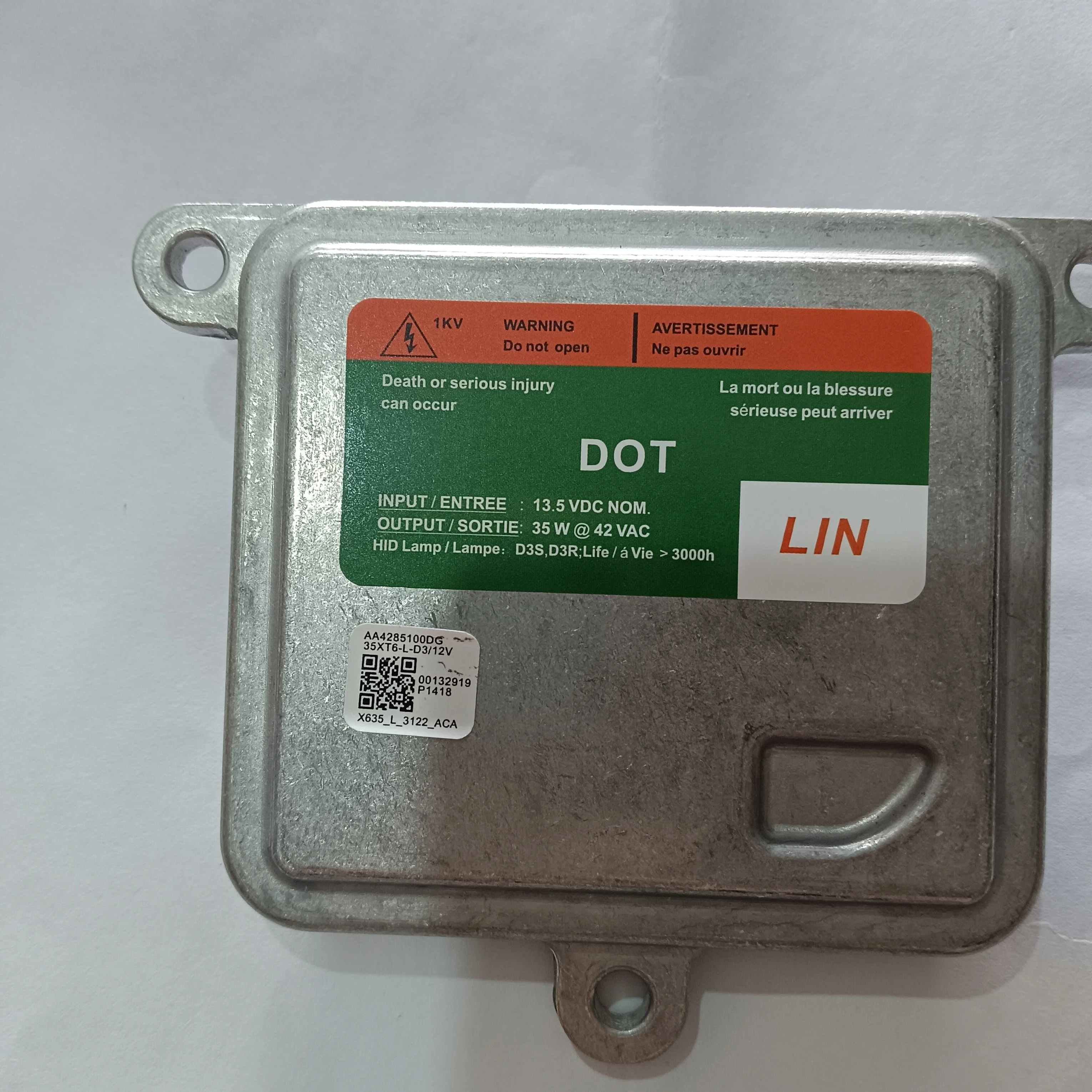 AA4265100DG is suitable for Osram D3S xenon lamp 35W stabilizer headlight computer version