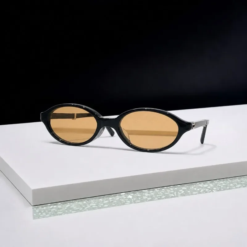 Korea Y2K Small Oval Foldable Sunglasses Women Retro Futuristic City Girl Portable Fashion Uv400 Eyewear Gm Optical Glassframe