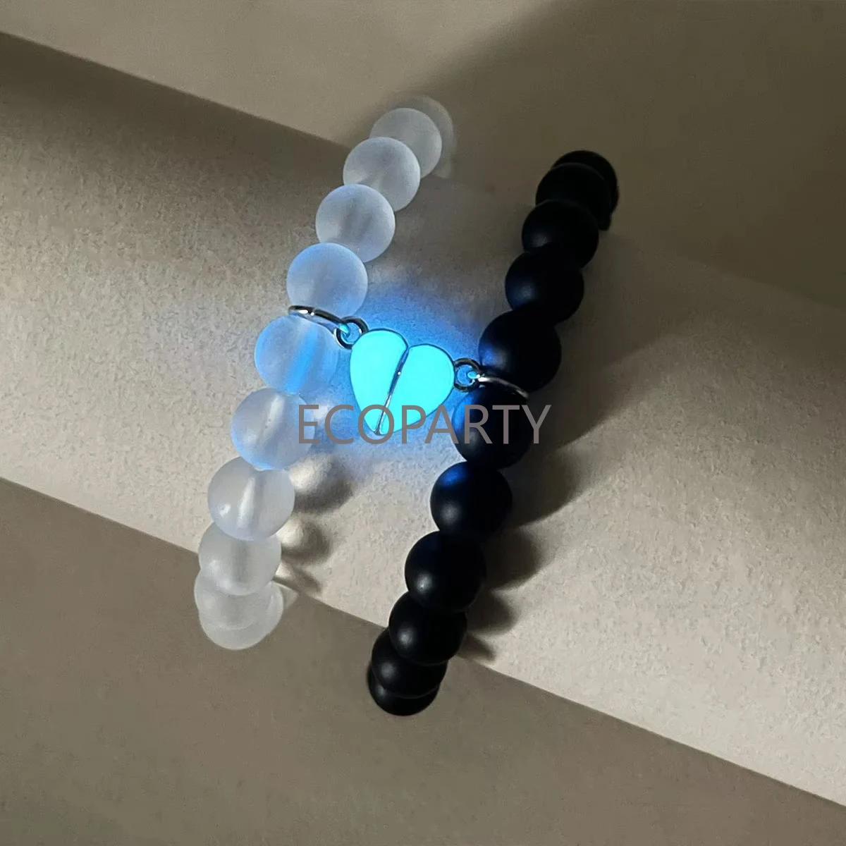 2Pcs Glow in the Dark Heart Magnet Bracelet Crown Bracelet Couple lover Bracelets