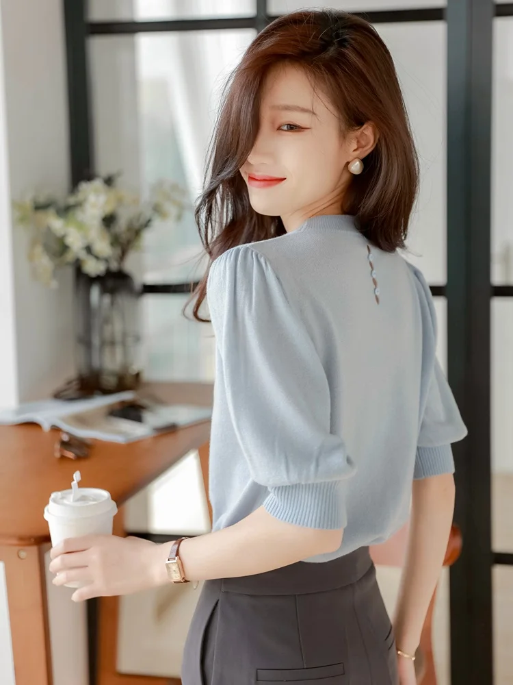 

TuangBiang 2023 Adorn Button Pleated Puff Sleeve O-Neck Pullover Cotton Women Knitted T-Shirts Ladies Thin Loose Elasticity Tops