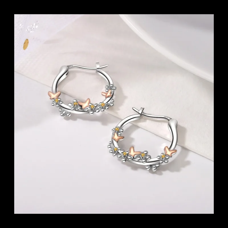 

Niche Design Butterfly Women Light Luxury Elegant Gentle Temperament Simple Versatile Fashion Exquisite